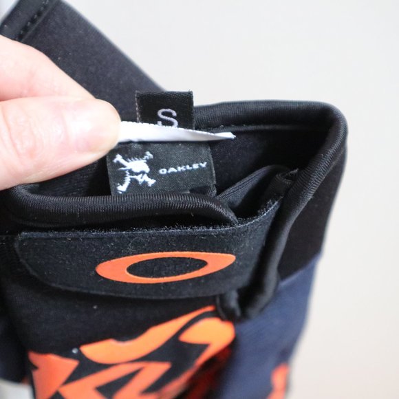 Oakley Factory Park Gloves - Picture 4 of 4